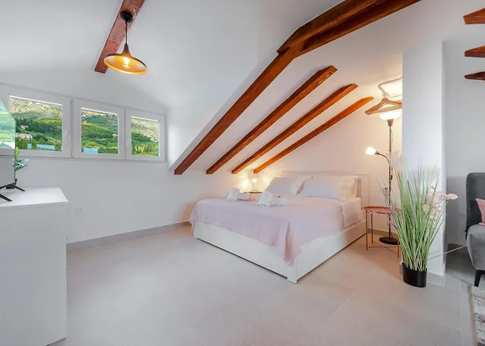 Villa Gold Residence 4